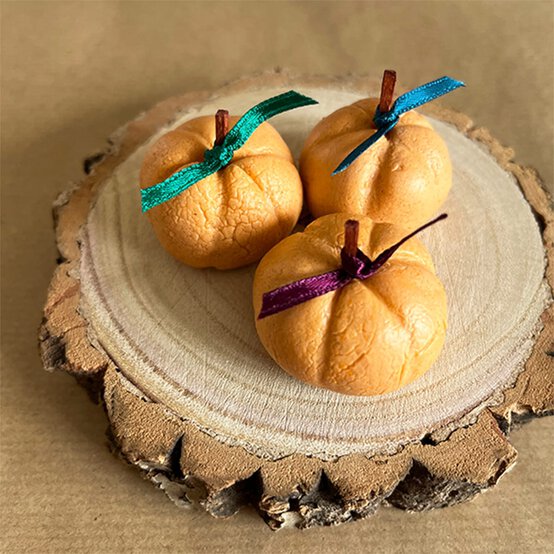 How to Make Salt Dough Pumpkins image number 1