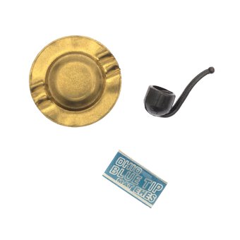 Doll&rsquo;s House Pipe and Ashtray Set 