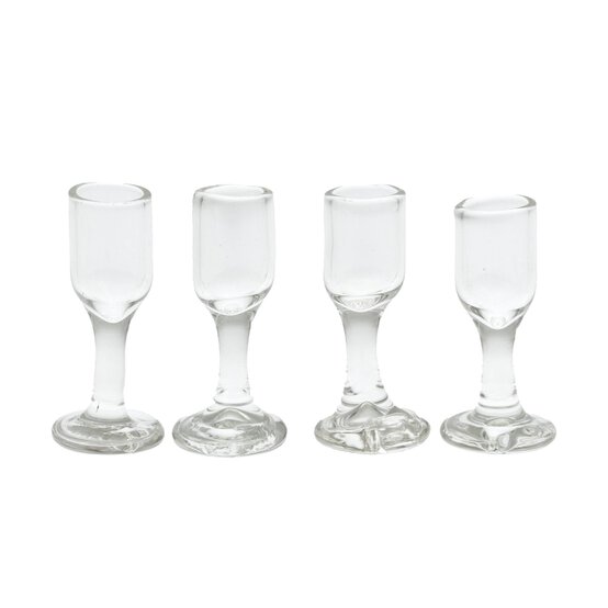 Doll&rsquo;s House Wine Glasses 4 Pack image number 1