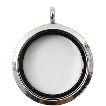Silver Round Locket Pendant image number 3