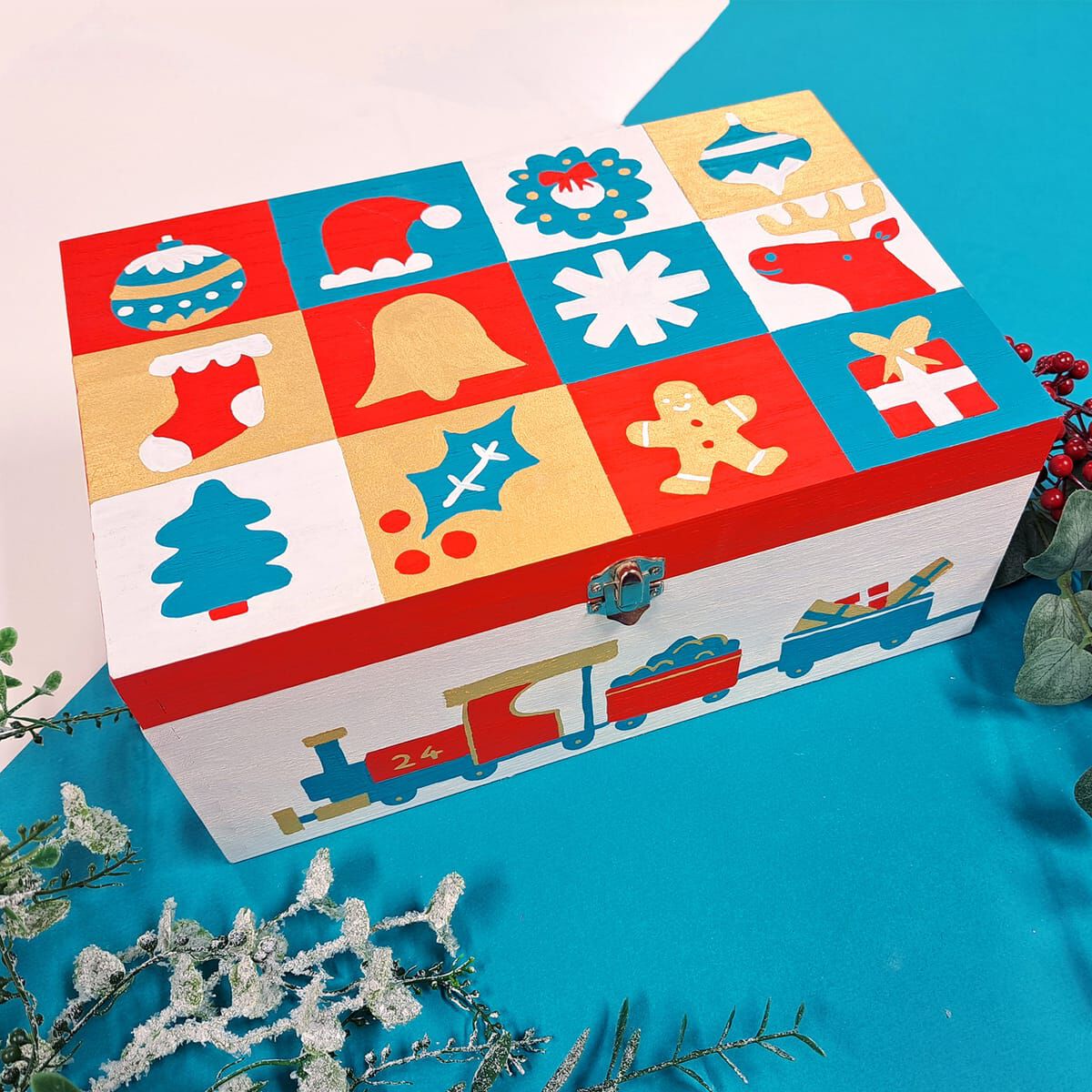 How to Make a Colourful Christmas Eve Box | Hobbycraft