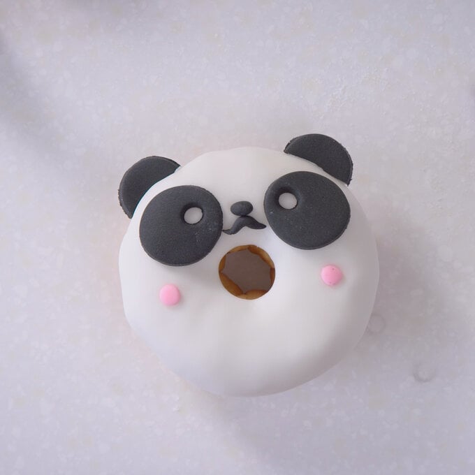 How to Make a Panda Doughnut image number 1