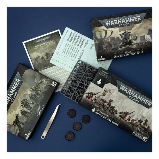 Warhammer 40,000 Necrons Lokhust Heavy Destroyer image number 3