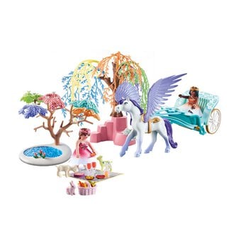 Playmobil Magic Princess Picnic with Pegasus Carriage image number 2