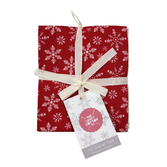 Classic Christmas Fat Quarters 5 Pack image number 2
