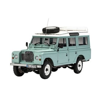 Revell Land Rover Series III Model Kit 1:24