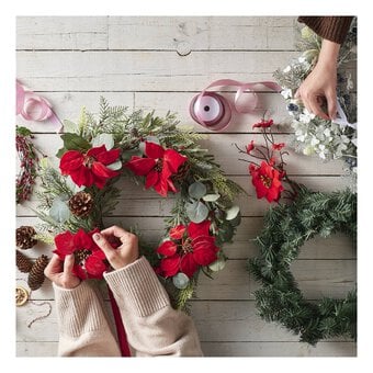 Christmas Floral Accessories Pack