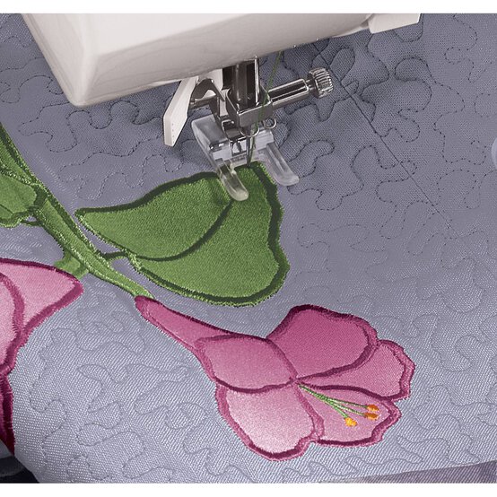 Singer Patchwork Quilting and Sewing Machine 7285Q image number 9