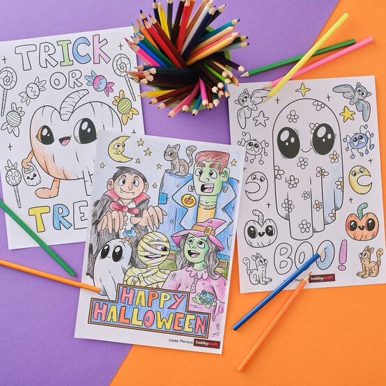 Free Spooky Halloween Colouring Pages for Kids image number 1