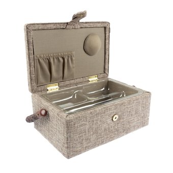 Biscuit Sewing Box image number 2