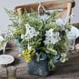 How to Create a Wedding Floral Arrangement image number 1