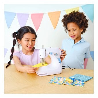 Kids’ Starter Sewing Machine