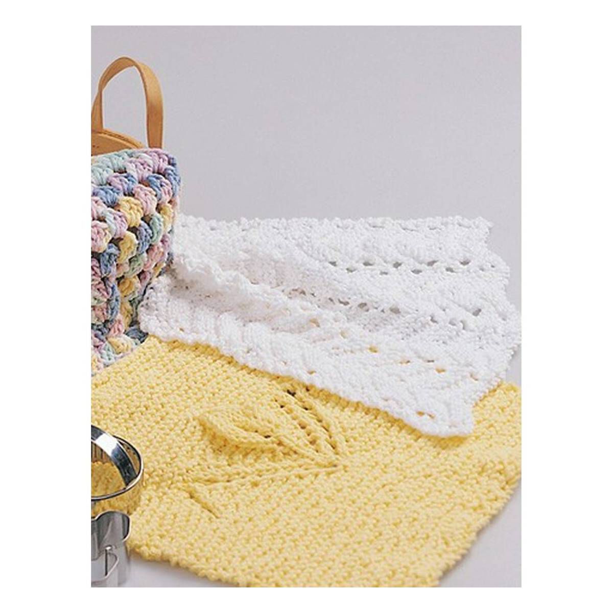 FREE PATTERN Lily Sugar 'n Cream Feather and Fan Dishcloth Hobbycraft