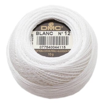 DMC White Pearl Cotton Thread on a Ball 120m (Blanc)