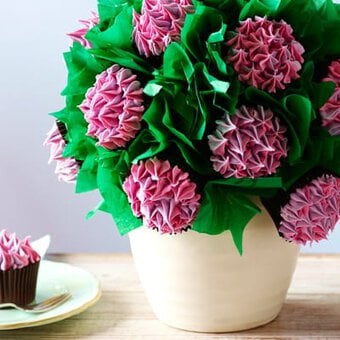 How to Make Betty Crocker Flower Bouquet Vanilla Cupcakes