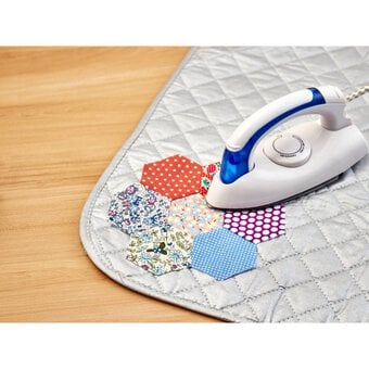 Sew Easy Quilted Ironing Mat 60cm x 55cm image number 3