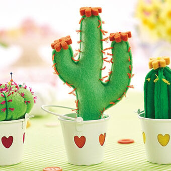 How to Make Felt Cactus Pincushions