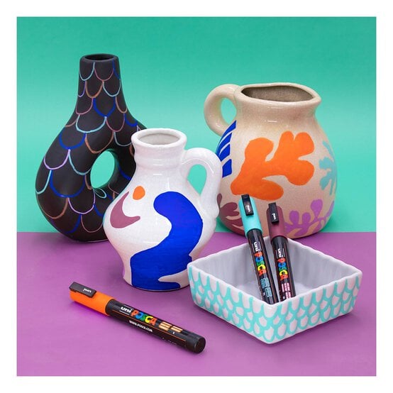 Uni-ball Posca Standard PC-5M Marker Pens 4 Pack image number 2