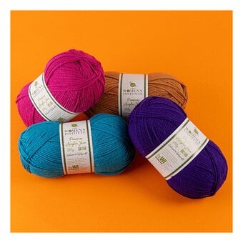 Women's Institute Purple Premium Acrylic Yarn 100g image number 4