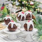 How to Make Christmas Pudding Cakes image number 1