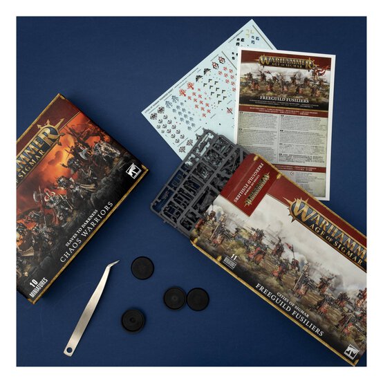 Warhammer Age of Sigmar Chaos Warriors image number 3