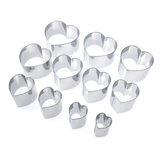 Whisk Heart Nested Cutters 11 Pieces