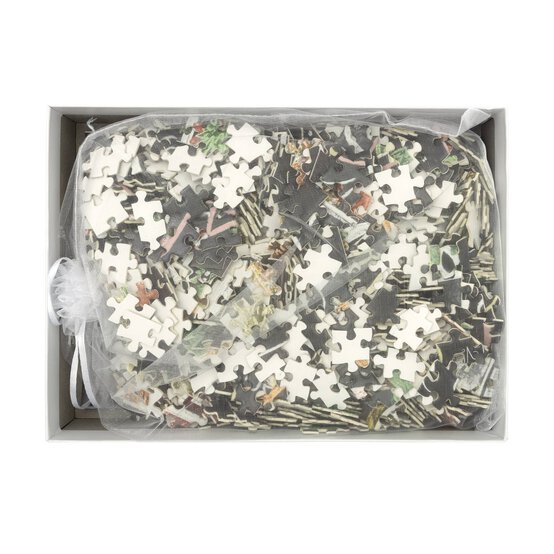 Pimm’s Cup Jigsaw Puzzle 1000 Pieces image number 4