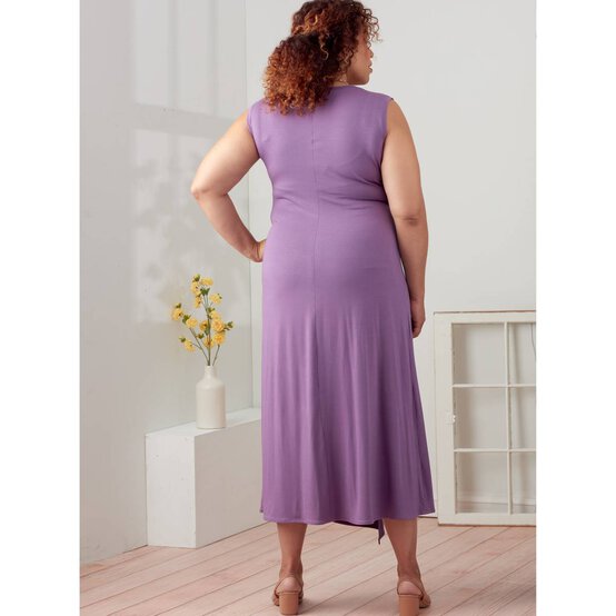 Simplicity Knit Dress and Top Sewing Pattern S9259 (18-26) image number 7
