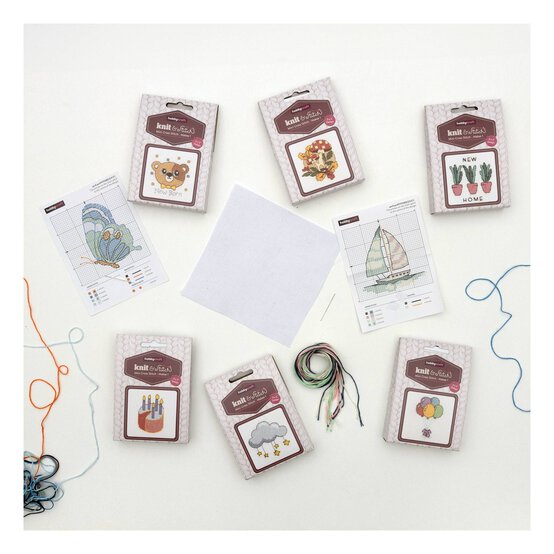 Cake Mini Cross Stitch Kit image number 4