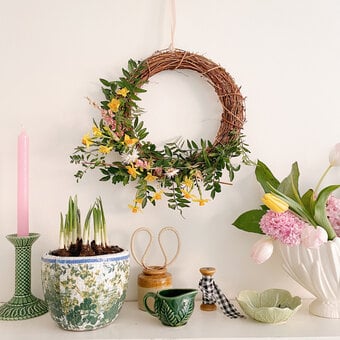 How to Make a Fresh Spring Wreath