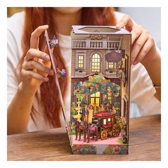 Bridgerton Into the Light Book Nook