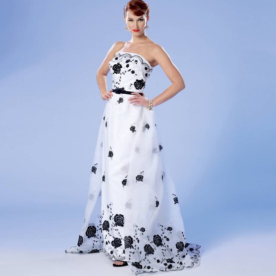 Simplicity Strapless Dress Sewing Pattern S9288 (14-22) image number 3