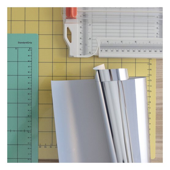 Metallic Silver PU Iron-On Vinyl 12 x 24 Inches image number 6