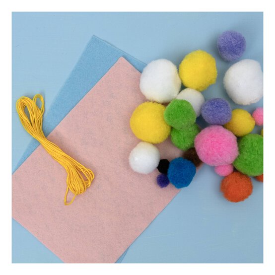 Bumper Easter Craft Kit 300 Pieces  image number 3