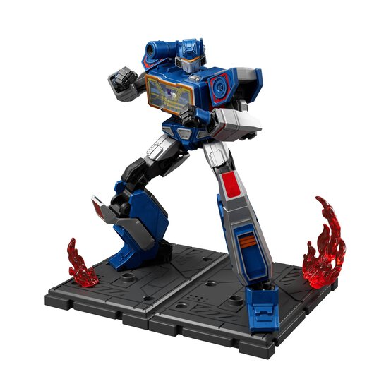 Blokees Transformers 17 Soundwave Model Kit image number 2