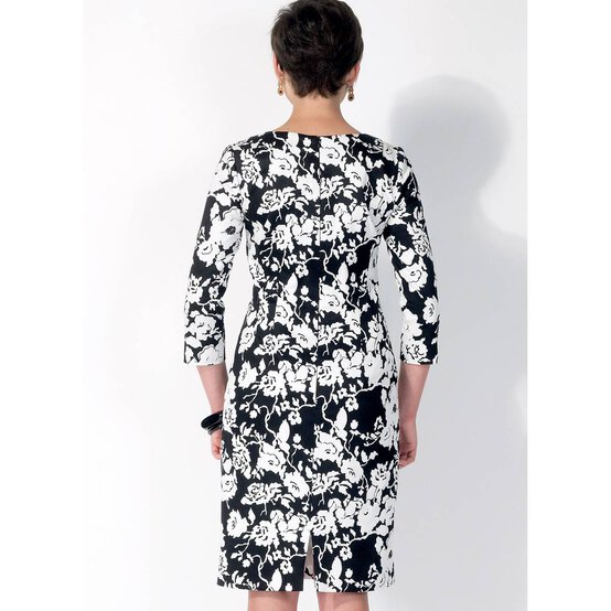 McCall&rsquo;s Petite Dress Sewing Pattern M7085 (14-22) image number 7