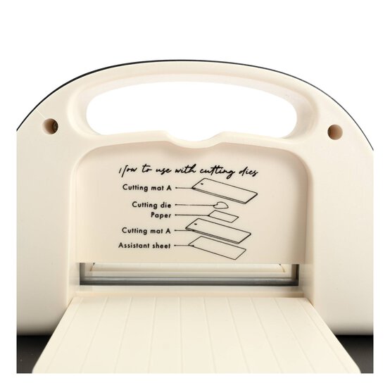 Studio Light Mini Die-Cutting Machine image number 3