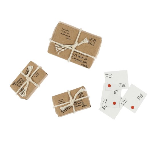 Doll&rsquo;s House Parcels image number 1