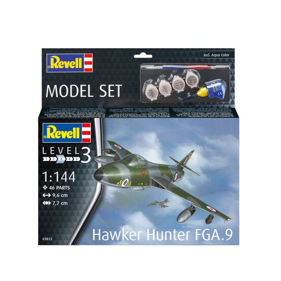Revell Hawker Hunter FGA.9 Model Set 1:144 image number 1