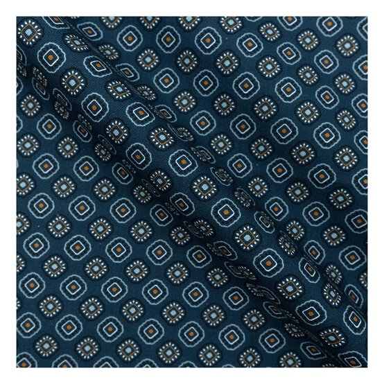 Tailor’s Flair Cotton Fat Quarters 5 Pack image number 6