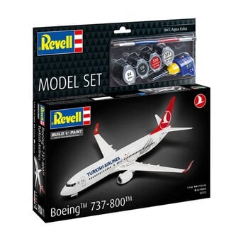 Revell Boeing 737-800 Turkish Airlines Model Set 1:144