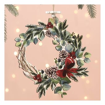 Hanging Wooden Wreath Decoration 20cm 