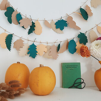 How to Make an Autumnal Leaf Garland