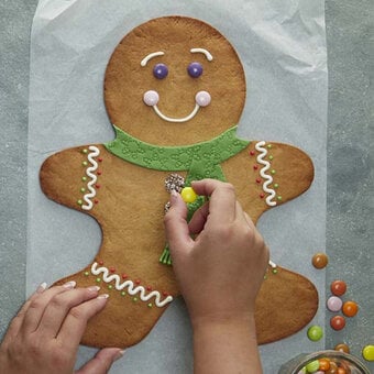 How to Make a Giant Gingerbread Man