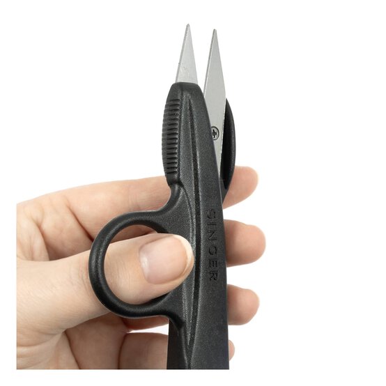 Singer Black Thread Snips image number 3