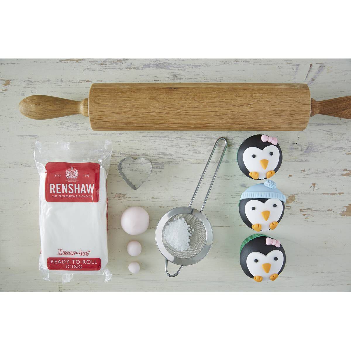 Renshaw White Ready To Roll Icing 1kg Hobbycraft