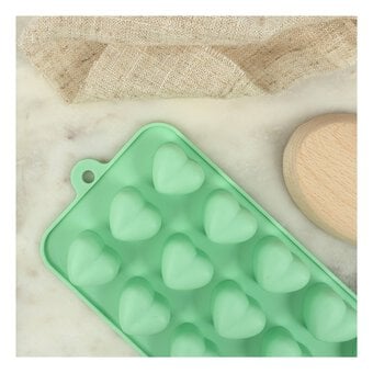 Whisk Heart Silicone Candy Mould 15 Wells image number 2