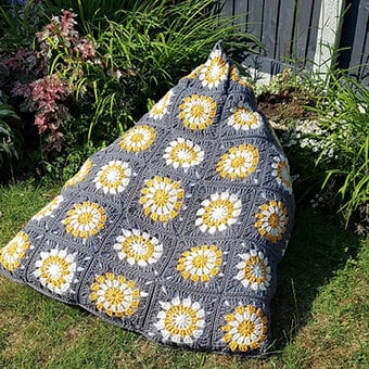 How to Crochet a Granny Square Floor Cushion