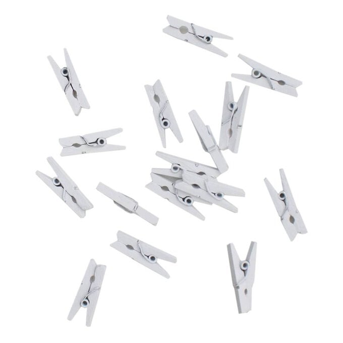 White Wooden Pegs 30 Pack