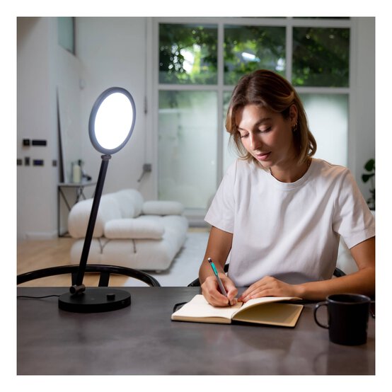 Daylight TriSun Light Therapy and Desk Lamp image number 3